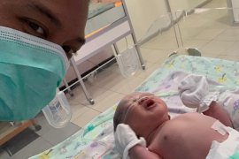 Cucu kedua Wali Kota Risma lahir di tengah pandemi COVID-19