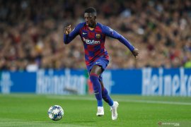 Sering cedera dan gaji besar, saatnya Barcelona jual Ousmane