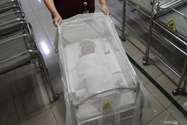 Bayi 3 bulan positif COVID-19