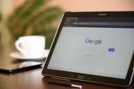 Imbas COVID-19, Google akan hapus biaya iklan untuk media