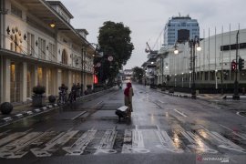 Pergub PSBB Bandung Raya harus dibarengi kepatuhan warga