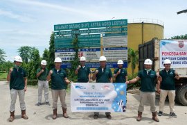 Cegah corona, kelompok tani produksi disinfektan berbahan cangkang sawit