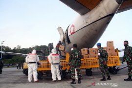 Hasil tes cepat ratusan tenaga kesehatan Balikpapan hasilnya negatif