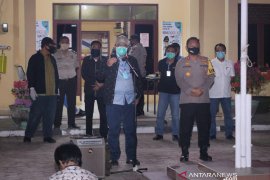 Bupati Siak kasih arahan 77 warga Kandis yang masih berkeliaran malam