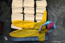 Bocah kelas 3 SD donasikan uang tabungan untuk beli APD tenaga medis