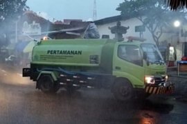 Denpasar gencarkan penyemprotan disinfektan setelah pasien COVID-19 meninggal