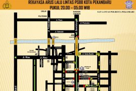 Polisi tutup Jalan Jenderal Sudirman Pekanbaru terkait PSBB, berikut ini rutenya
