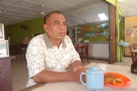Imbas COVID-19, omset rumah makan di Jalinsum turun 70 persen