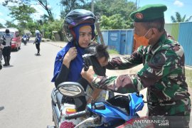 Gugus tugas penanganan COVID-19 Palembang dirikan Check Poin di lima titik Page 4 Small