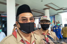 Pramuka Pariaman gandeng pelaku UKM jahit ribuan masker
