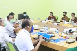 Bupati pimpin Rapat Umum Pemegang Saham (RUPS) Bank Tanggo Rajo