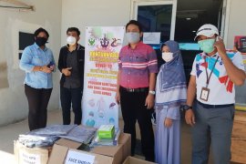 BKI Makassar Sumbang APD bagi tenaga medis RSUD Labuang Baji