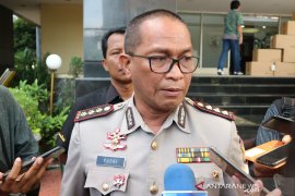 Petugas amankan seorang pengancam jenderal dengan pisau