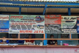 Sebelum ditutup jumlah penumpang Terminal Lebak Bulus capai 563 orang
