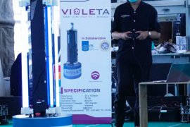 ITS-Unair kolaborasi ciptakan robot sterilisasi COVID-19 berbasis sinar UV