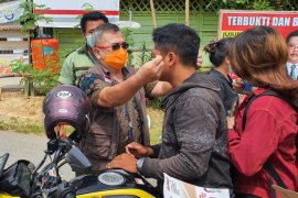 Wabup Sekadau minta warganya jangan mudik