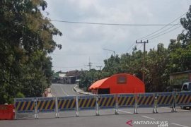 Pemkab Magetan batasi jam operasional toko dan PKL di Desa Temboro