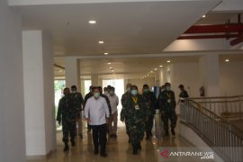 Menteri Kesehatan serahkan 1.000 alat "rapid test" ke RSD Wisma Atlet