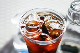 Syarat kalau ingin berbuka dengan takjil dingin
