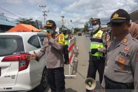 Wakapolresta Banjarmasin cek pos PSBB di hari ketiga