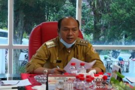 Kontak dengan pasien positif COVID-19, Bupati Nikson: Sejumlah warga dan tenaga medis reaktif tes cepat