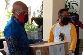 Papua Muda Inspiratif kembali bantu APD di Jayapura