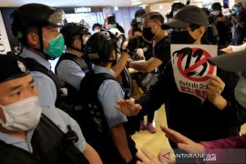 Tak ada lagi kasus baru corona, pegawai negeri Hong Kong kembali bekerja mulai pekan depan