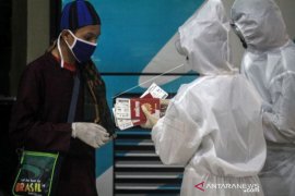 124 SANTRI ASAL MALAYSIA KEMBALI KE NEGARANYA