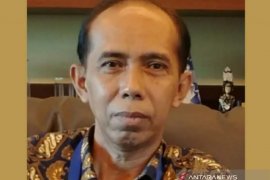 Pakar prediksi ekonomi Kutim turun 2-3 persen