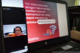 Telkomsel berikan akses gratis CloudX Conference untuk sekolah