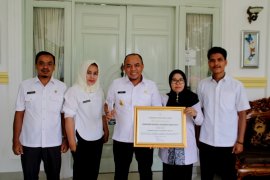 Pemkab labuhanbatu terima Anugrah Parahita Ekapraya