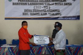 Kabupaten Malang awali penyaluran BLT dana desa bagi keluarga terdampak COVID-19