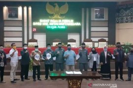 Panlih lakukan penetapan dan pencabutan Nomor urut Cawabub Kukar