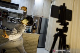 Parade hari Tari sedunia dari rumah