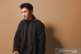Rizky Febian rilis lagu "Melawan Demi Dunia"