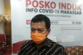 Tiga jamaah sholat tarawih di Makassar positif COVID-19