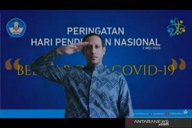 Mendikbud pimpin upacara Hardiknas dari rumah