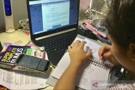 Online study to become the next normal in Indonesia: President