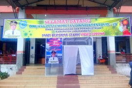 Pemkab Labuhanbatu sediakan 8 sarana kebersihan di Pasar Glulgur