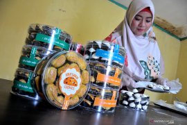 USAHA KUE KERING RUMAHAN Page 2 Small