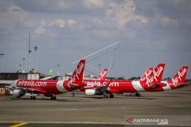 AIRASIA BERENCANA KEMBALI LAYANI PENERBANGAN Page 1 Small