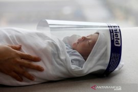 WHO: Manfaat menyusui lebih  tinggi daripada risiko infeksi COVID-19