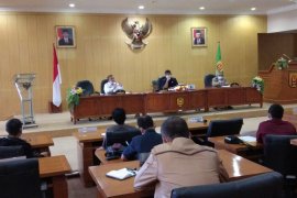 DPRD undang wali kota bahas kesiapan PSBB