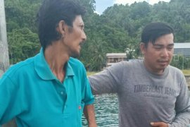 Dua nelayan Nias Barat yang hilang  ditemukan selamat