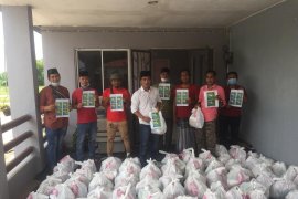 PPP Malaysia salurkan bantuan ke pekerja migran Indonesia