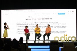 Adiraku solusi transaksi aman dan nyaman #dirumahaja