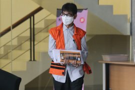 Sidang perdana bupati Solok Selatan nonaktif digelar Rabu