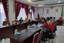 Kota Singkawang penuhi 15 indikator penetapan zona merah corona