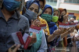 Bantuan pangan non tunai di Jawa Barat