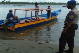 Polair Polres Nabire imbau warga mencegah penyebaran COVID-19